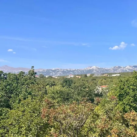 Charming In With Balcony * Maslenica